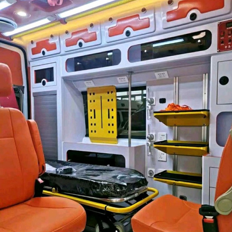 立山长途救护车护送病人租赁价格